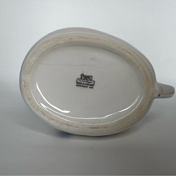 Vintage Hen Ceramic Hand Painted Pitcher FWC Made In Thailand - Picture 5 of 15